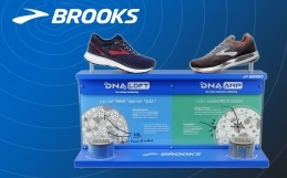 Brooks Gives Runners a Choice