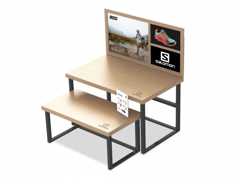 salomon-retail-display-nesting-tables