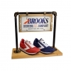 brooks-retail-wood display-shoe-riser