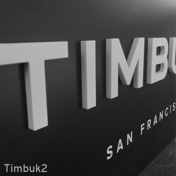 Timbuk2 Retail Display